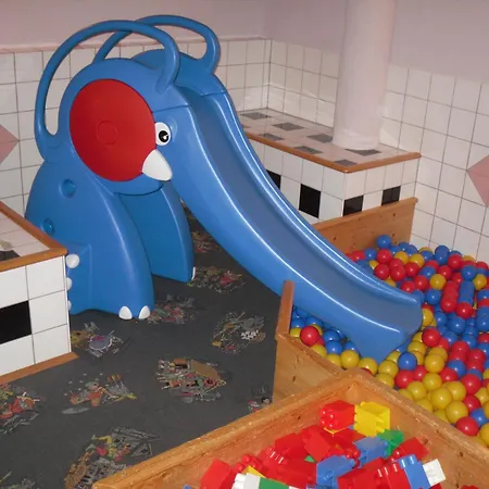 Ξενοδοχείο Naggler 3*